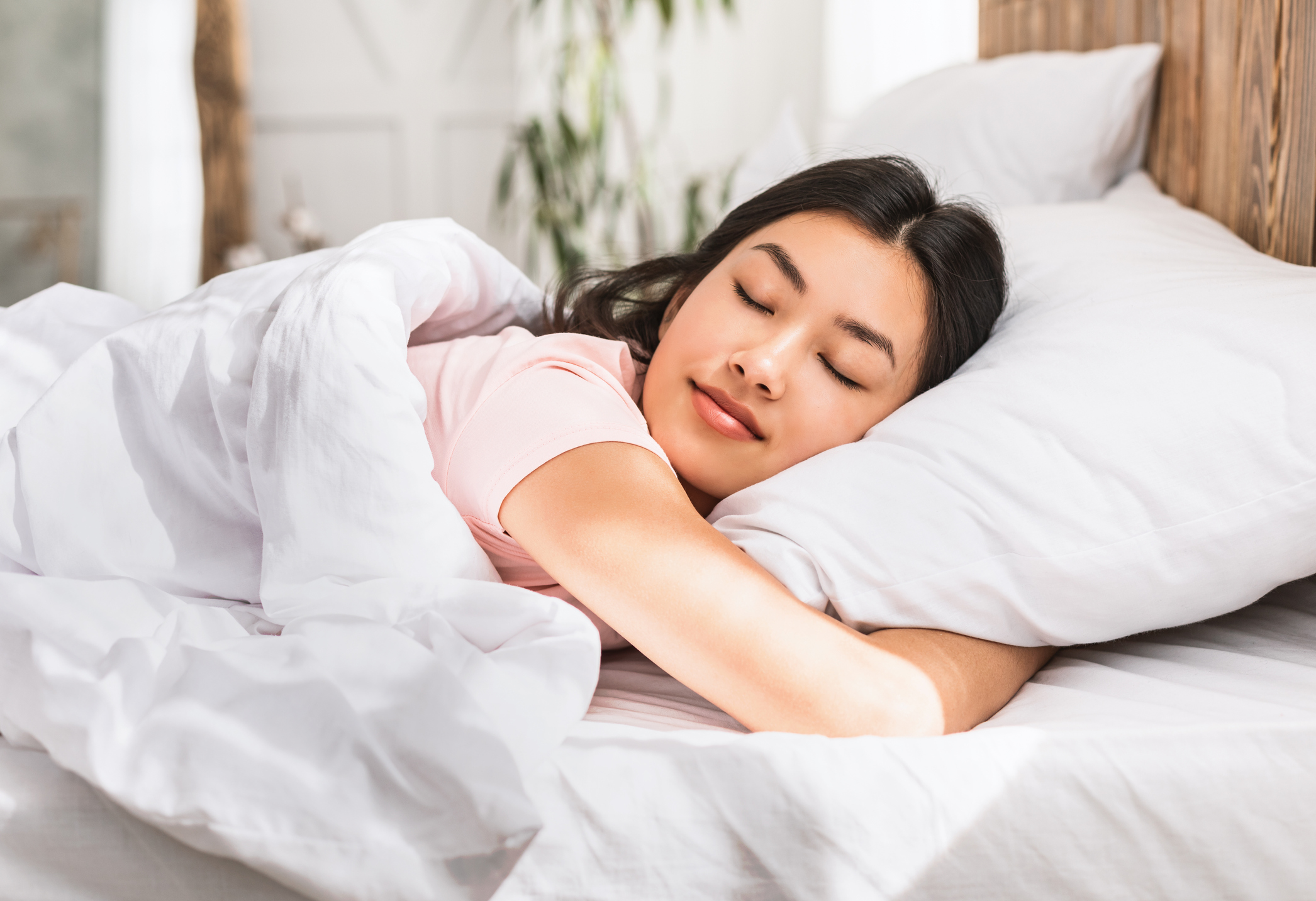 Tips for a Pleasant Sleeping Space: Keeping Your Bedroom Fresh and Inviting