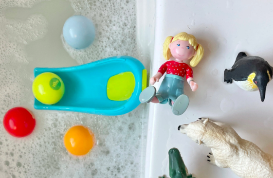 How to Clean Bath Toys: A Complete Guide to Keep Your Kids’ Toys Safe and Germ-Free