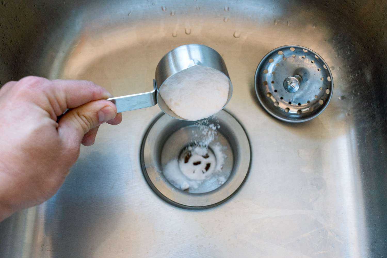 10 Ways To Fix A Stinky Sink Drain Once And For All